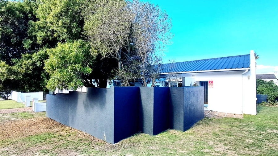 4 Bedroom Property for Sale in Arniston Western Cape